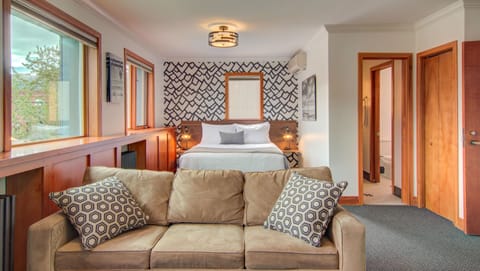 Gold Medal Suite | Pillowtop beds, in-room safe, individually decorated