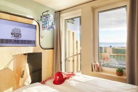 Comfort Room, Balcony, Ocean View | Free WiFi, bed sheets