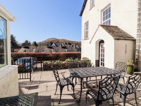 Cottage | Outdoor dining