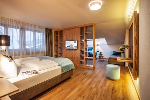 Junior Suite (Relax) | Premium bedding, in-room safe, individually decorated, free WiFi