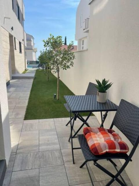 Deluxe Studio | Terrace/patio