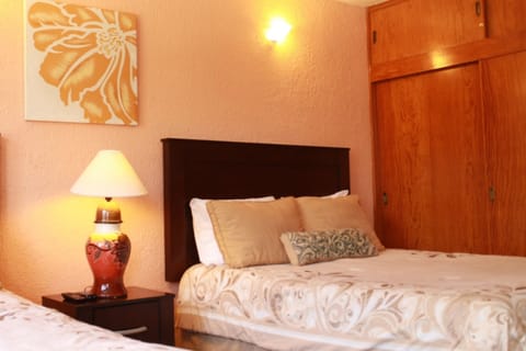 Standard Room | Pillowtop beds, in-room safe, iron/ironing board, cribs/infant beds