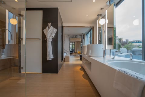 Suite, Terrace (Le Dôme) | Bathroom | Shower, free toiletries, hair dryer, bathrobes