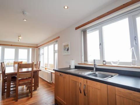 Fridge, dishwasher, electric kettle, toaster