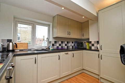 Fridge, dishwasher, cookware/dishes/utensils