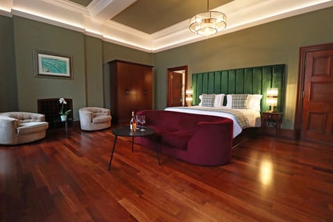 Luxury Double Room, Non Smoking | Egyptian cotton sheets, hypo-allergenic bedding, in-room safe