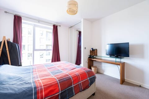 Apartment | 2 bedrooms, iron/ironing board, free WiFi, bed sheets