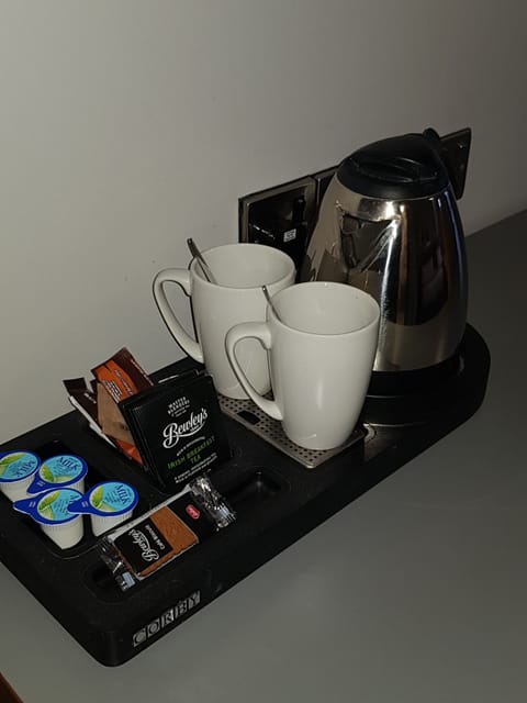 Premium bedding, desk, iron/ironing board, cribs/infant beds