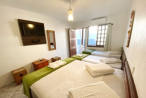 Superior Quadruple Room | Minibar, free WiFi, bed sheets