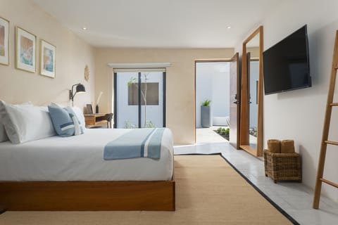 Signature Double Room, 1 King Bed | View from room