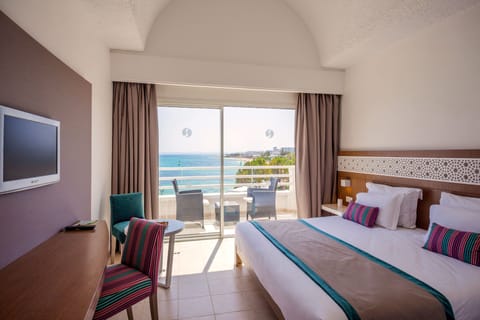 Superior Double or Twin Room, Private Bathroom, Sea View | View from room