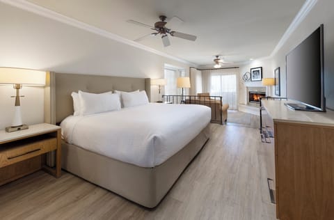 Premium bedding, pillowtop beds, iron/ironing board, free WiFi