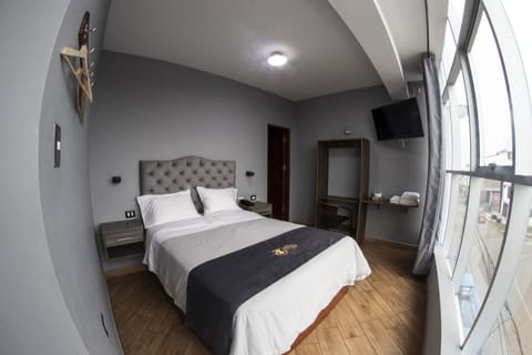 Deluxe Double Room | Desk, laptop workspace, free WiFi, bed sheets