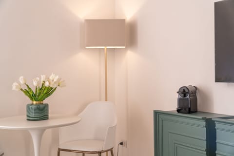 Suite (Junior Suite Dalia canal view) | Premium bedding, down comforters, memory foam beds, minibar