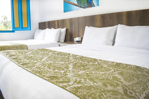 Superior Room, Multiple Beds | Egyptian cotton sheets, premium bedding, down comforters, pillowtop beds