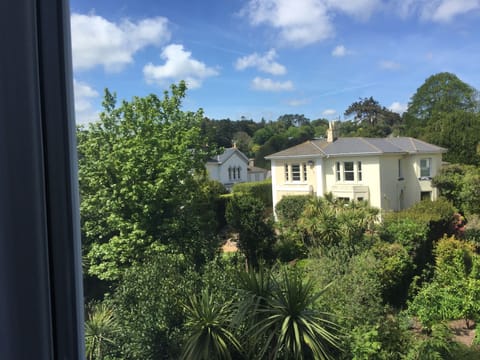 Double Room | Soundproofing, free WiFi, bed sheets