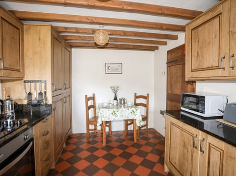 Fridge, dishwasher, electric kettle, toaster