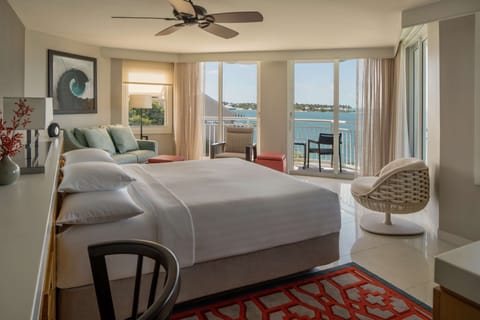 Deluxe Room, 1 King Bed, Ocean View | Premium bedding, in-room safe, individually decorated