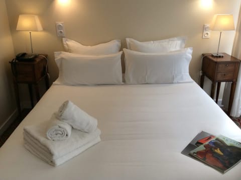 Standard Double Room | Premium bedding, in-room safe, desk, iron/ironing board