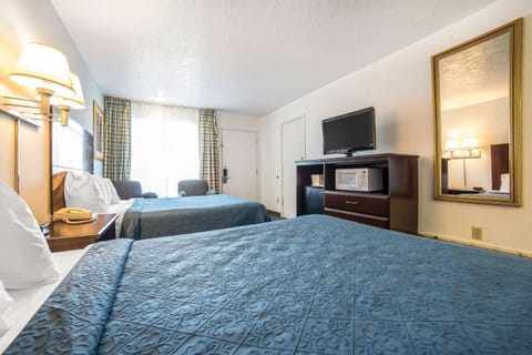 Standard Room, 2 Queen Beds, Non Smoking | Blackout drapes, iron/ironing board, free WiFi, bed sheets