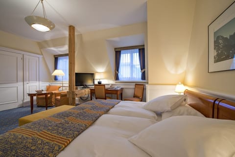Superior Double Room | Premium bedding, down comforters, pillowtop beds, minibar