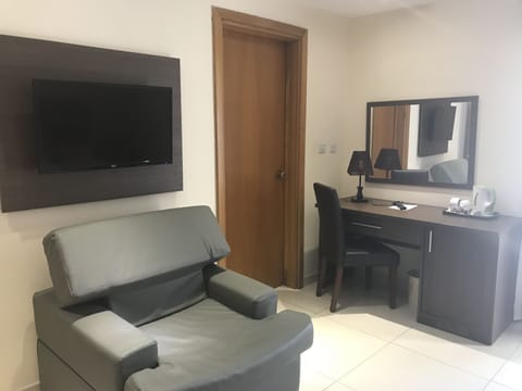 Superior Twin Room | Living area | Flat-screen TV