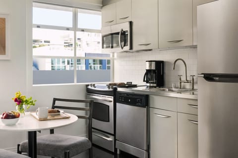 Apartment, 1 Bedroom | Private kitchen | Mini-fridge