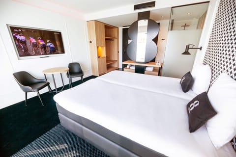 Standard Twin Room | Premium bedding, in-room safe, soundproofing, free WiFi