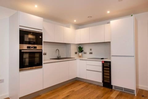 Apartment | Private kitchen | Fridge, microwave, oven, stovetop