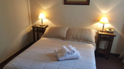 Premium bedding, in-room safe, free WiFi, bed sheets