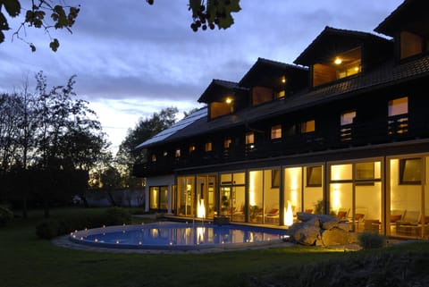 Indoor pool, seasonal outdoor pool