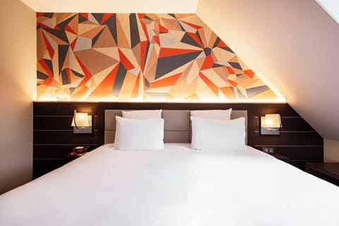 Classic Room, 1 Double Bed | Desk, soundproofing, iron/ironing board, free WiFi