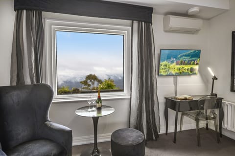 Heritage Valley View Room | Mountain view