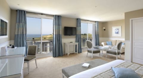 Superior Double Room, Sea View | Beach/ocean view