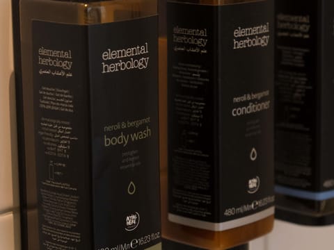 Hypo-allergenic bedding, in-room safe, desk, blackout drapes