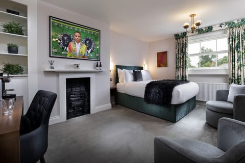 The Hampton Suite | Egyptian cotton sheets, premium bedding, down comforters, pillowtop beds