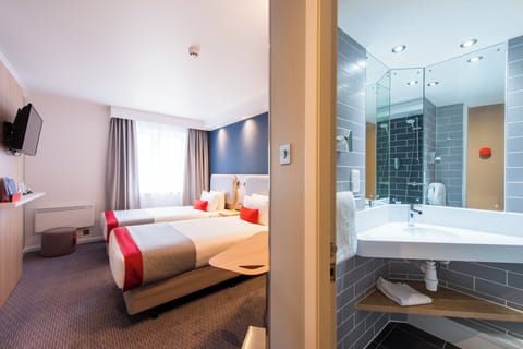 Standard Room (with Free Hot Breakfast) | Premium bedding, in-room safe, desk, laptop workspace