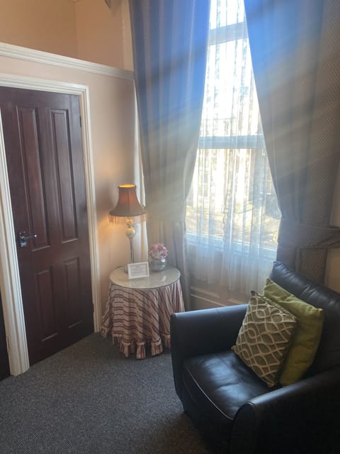 Superior Single Room | Blackout drapes, iron/ironing board, free WiFi