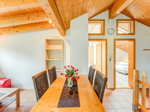 Apartment | Dining