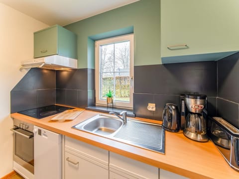 House | Private kitchen | Highchair