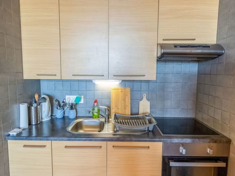 Apartment | Private kitchen | Coffee/tea maker