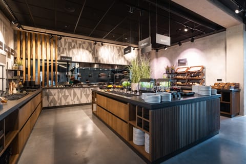 Daily self-serve breakfast (EUR 18.50 per person)