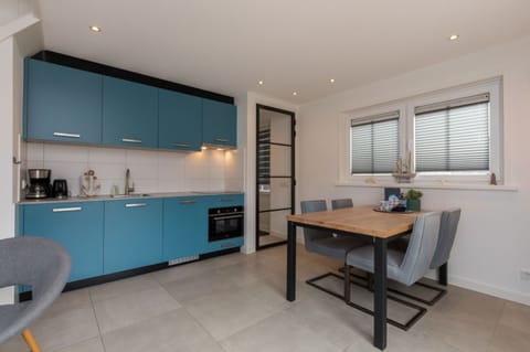 House | Private kitchen