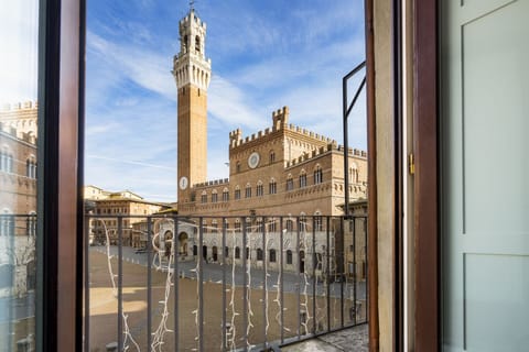 Panoramic Apartment | Terrace/patio