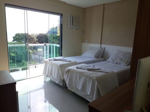 Executive Twin Room | Free WiFi