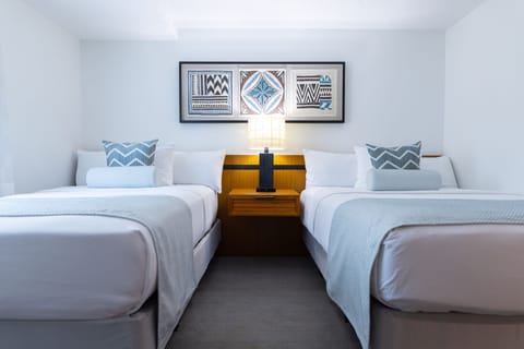 Basic Suite | Premium bedding, in-room safe, individually furnished