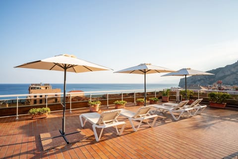 Rooftop terrace