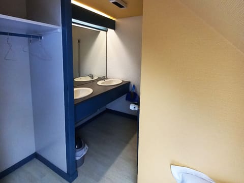 Separate tub and shower