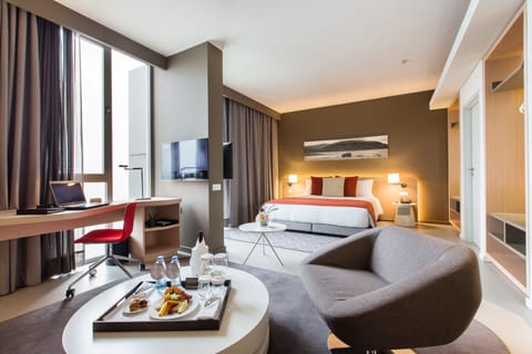 Junior Suite | Premium bedding, minibar, in-room safe, desk