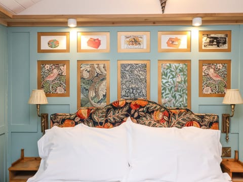 1 bedroom, individually decorated, individually furnished, free WiFi